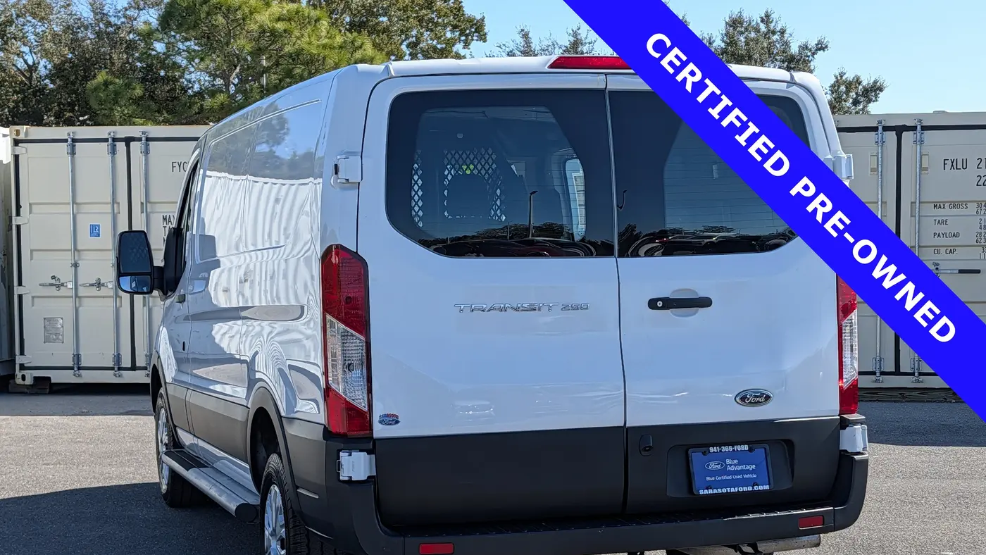 2024 Ford Transit 250