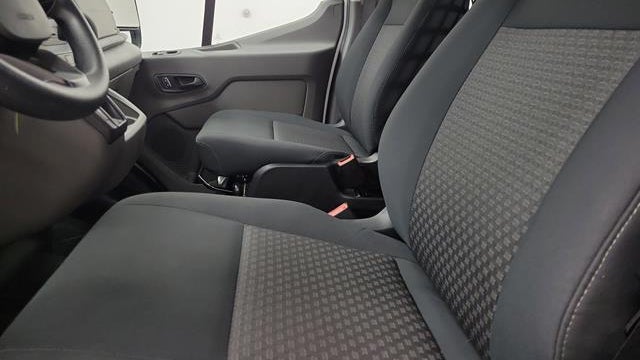 2024 Ford Transit 250