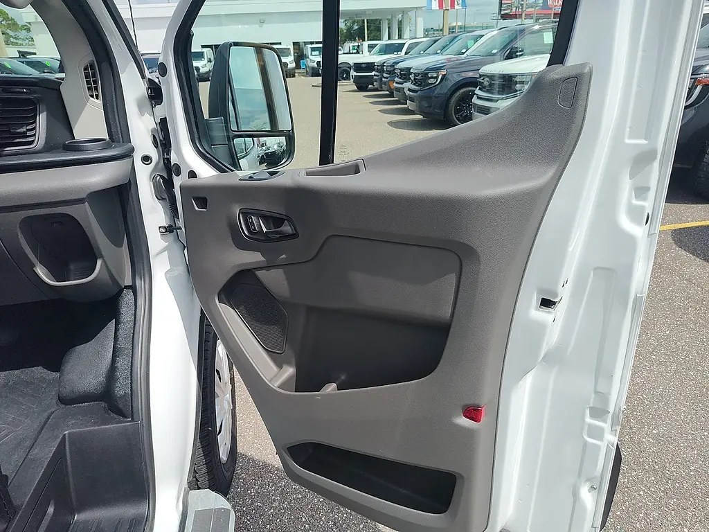 2025 Ford Transit - $36,995