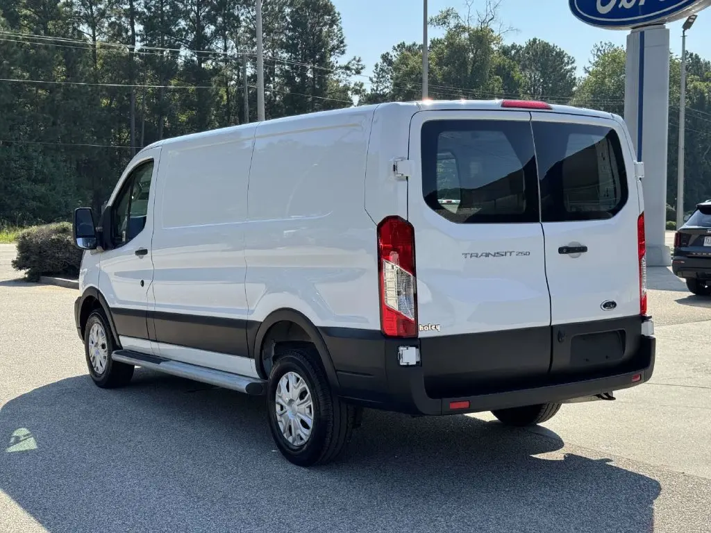 2025 Ford Transit - $33,998