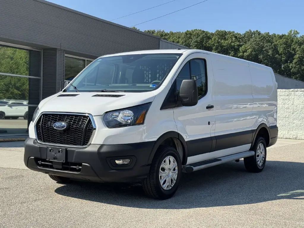 2025 Ford Transit - $33,998