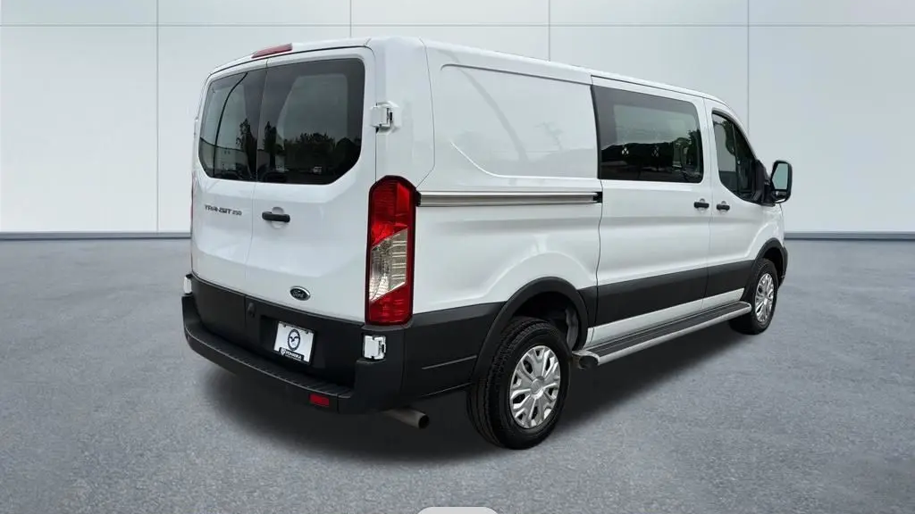 2024 Ford Transit 250