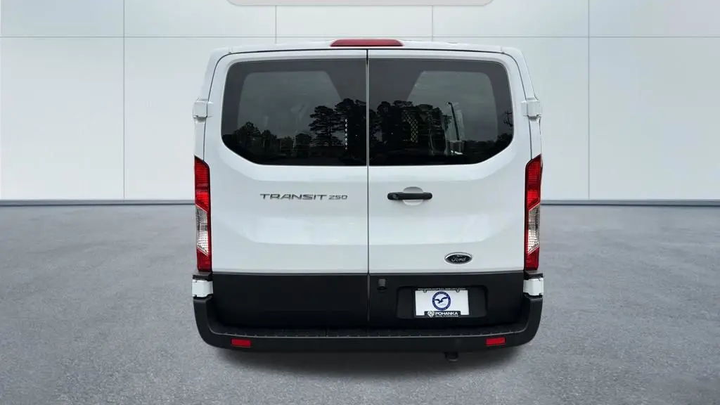 2024 Ford Transit 250