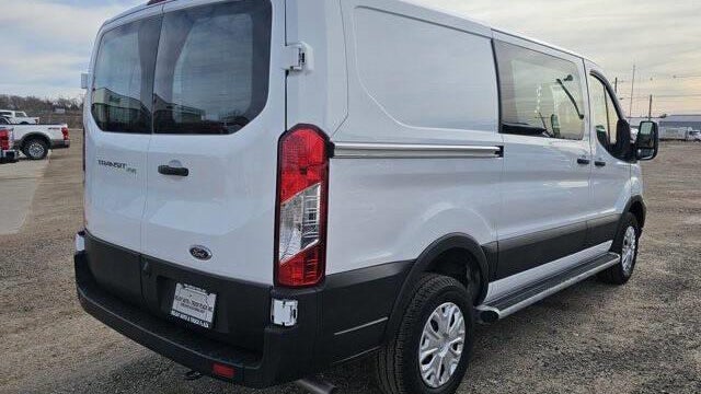 2024 Ford Transit 250