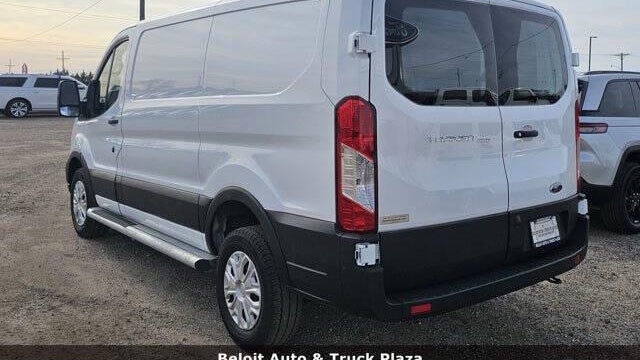 2024 Ford Transit 250