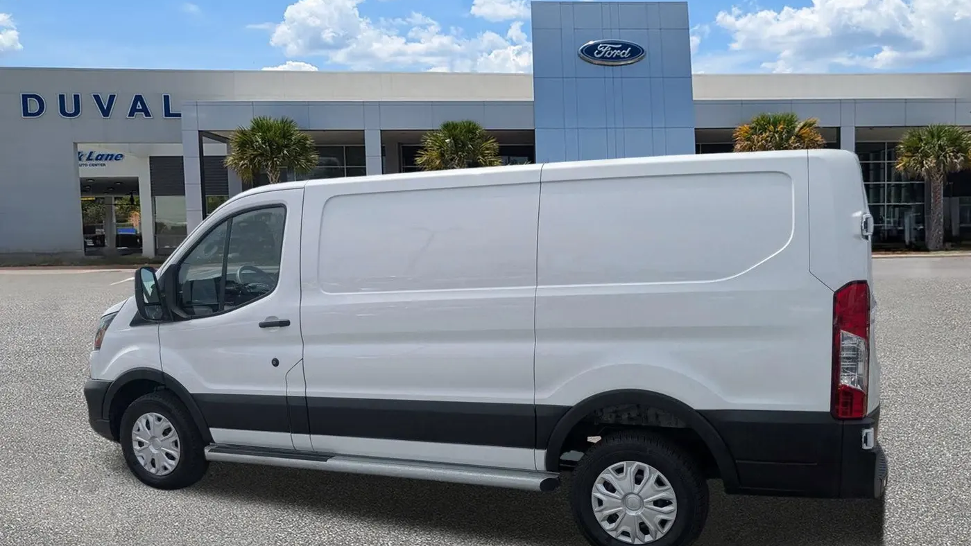 2024 Ford Transit 250