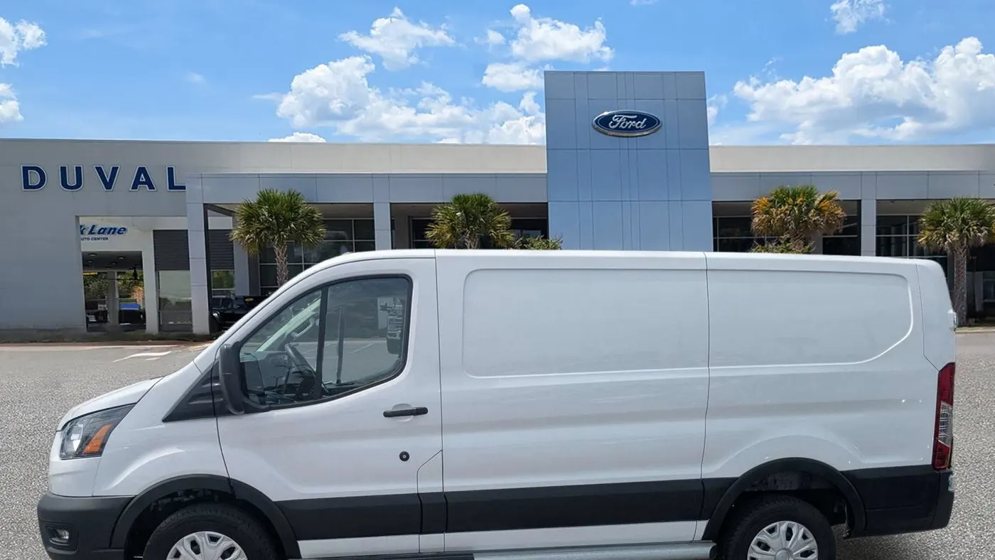2024 Ford Transit 250