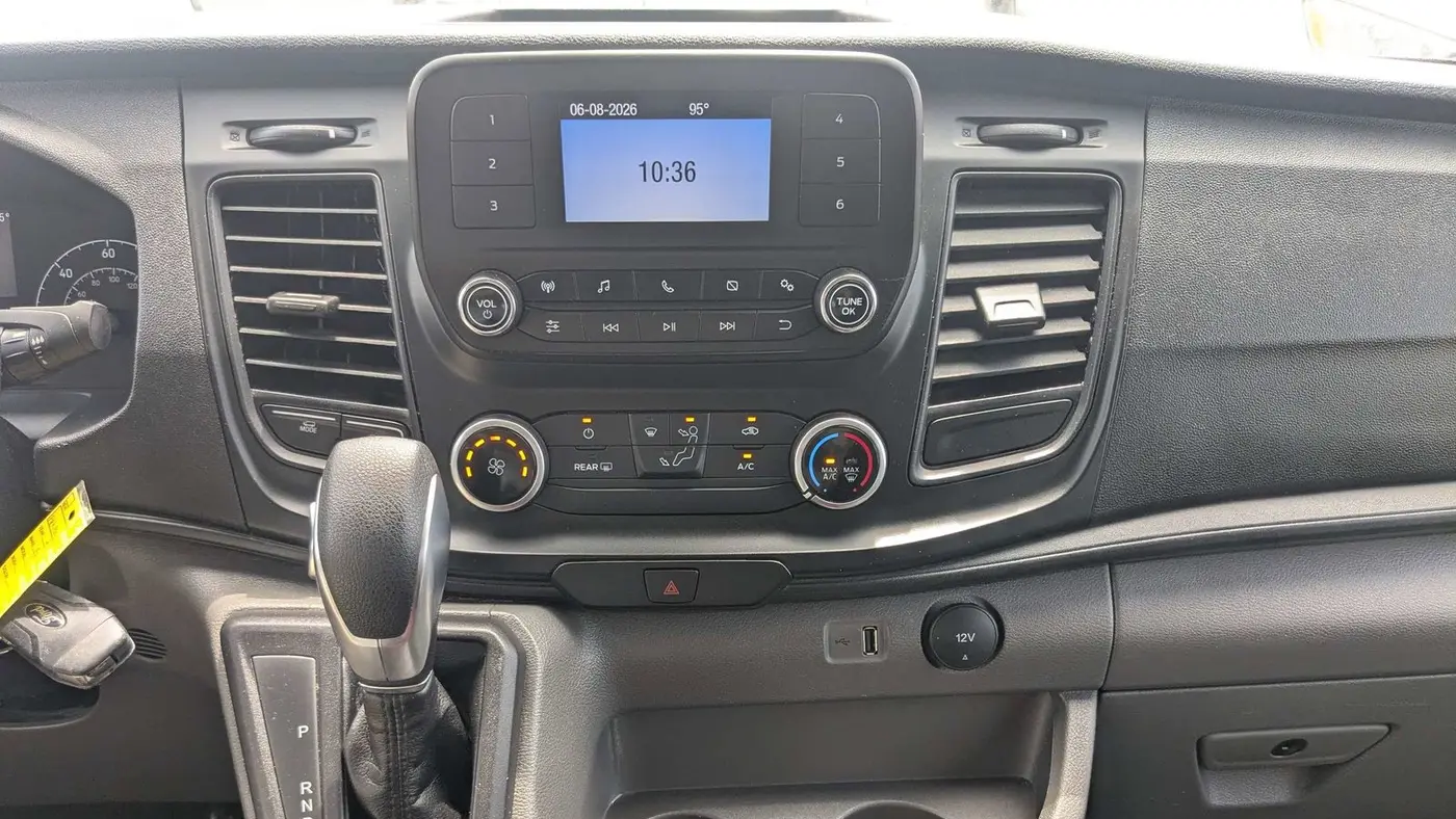 2024 Ford Transit 250