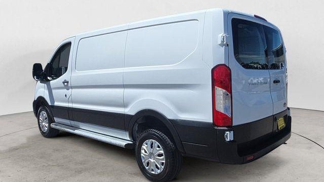2024 Ford Transit 250