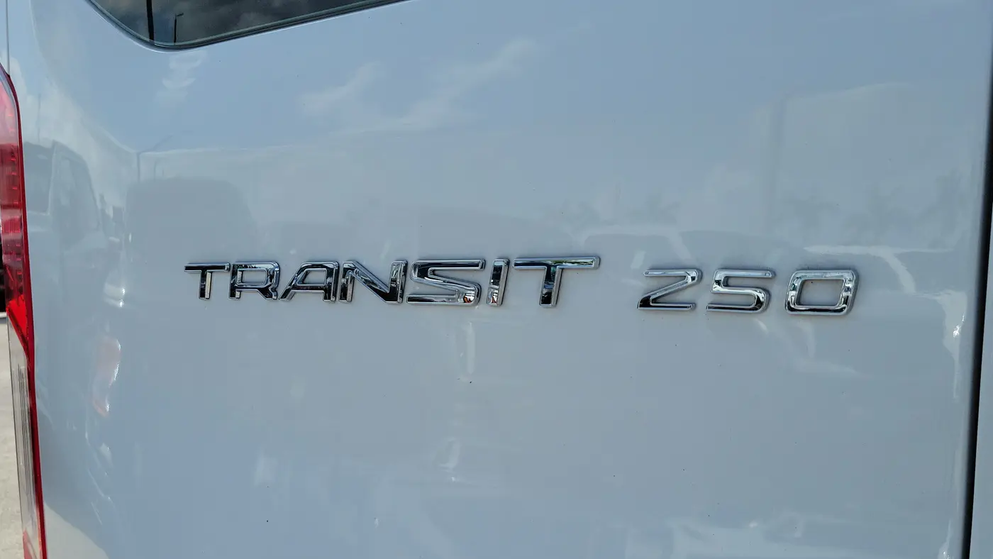 2024 Ford Transit 250