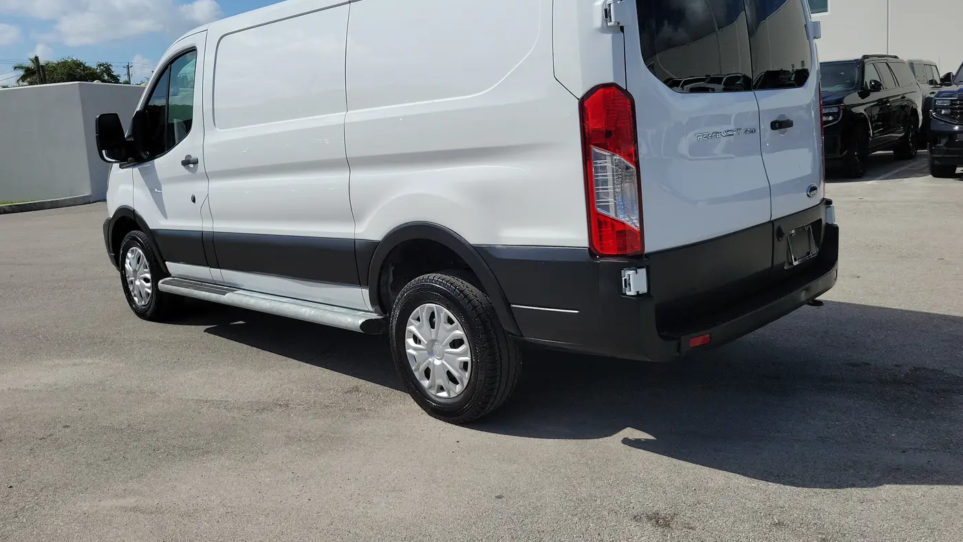 2024 Ford Transit 250