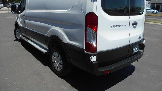 2025 Ford Transit 250
