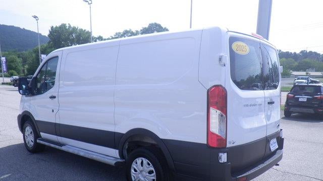 2025 Ford Transit 250