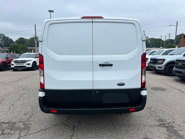 2021 Ford Transit - $24,715