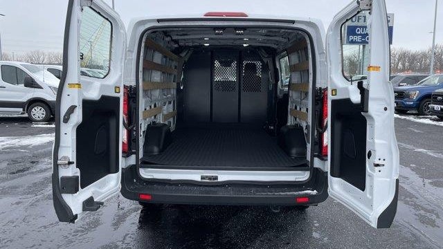 2024 Ford Transit 250