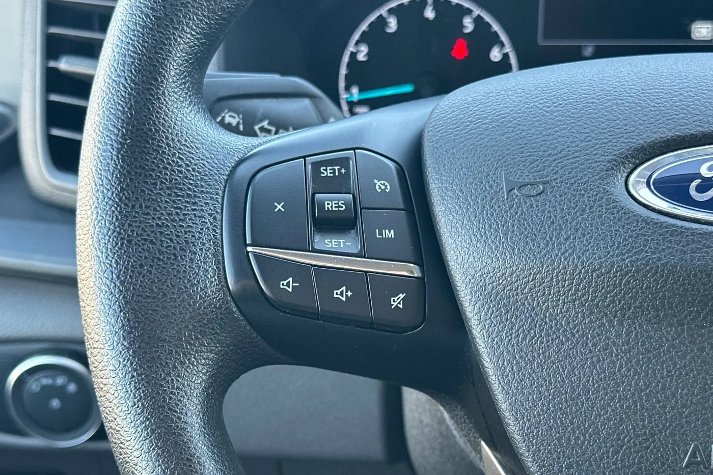 2025 Ford Transit - $37,851
