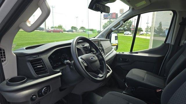 2024 Ford Transit 250
