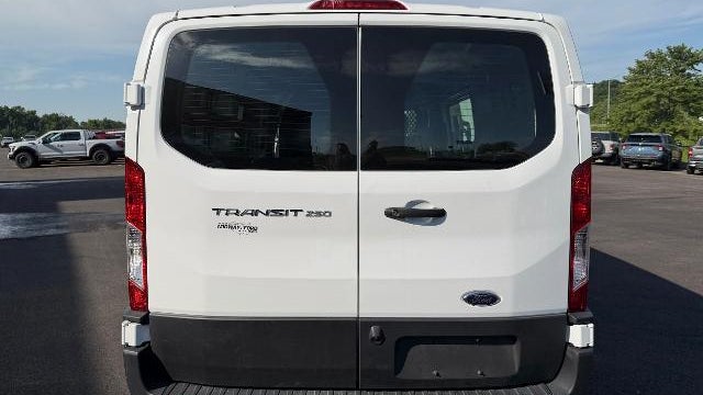 2024 Ford Transit 250