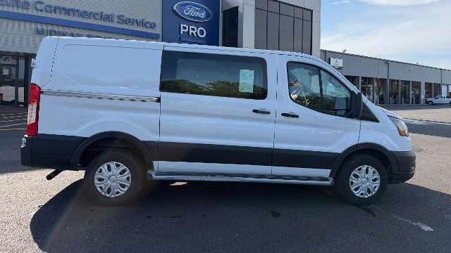 2024 Ford Transit 250