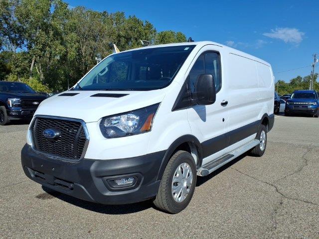 2025 Ford Transit - $33,800