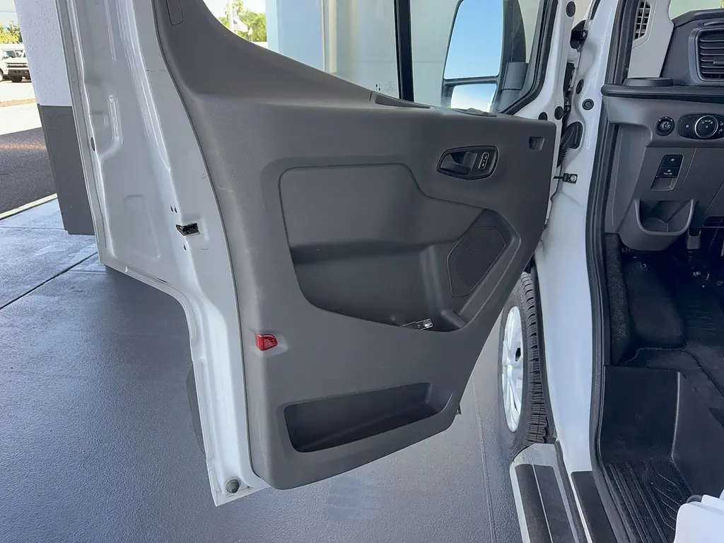 2025 Ford Transit - $36,995