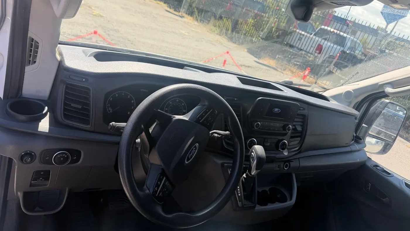 2023 Ford Transit 250