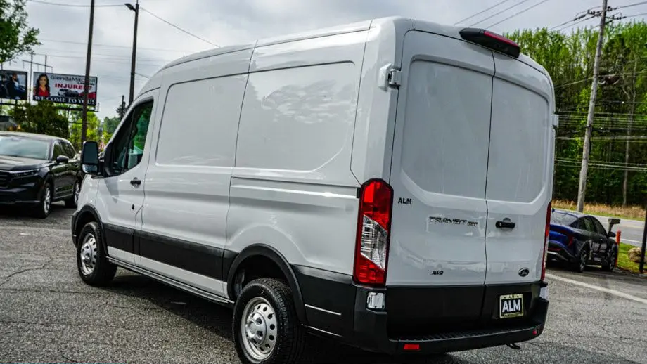 2023 Ford Transit 250