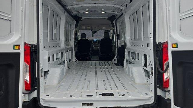 2025 Ford Transit 250