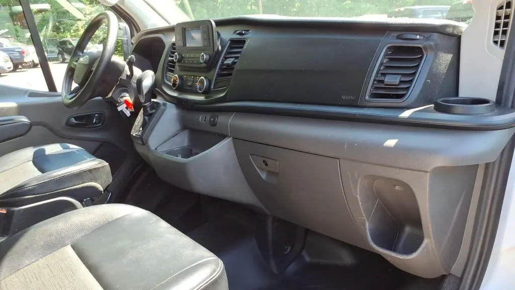 2024 Ford Transit 250