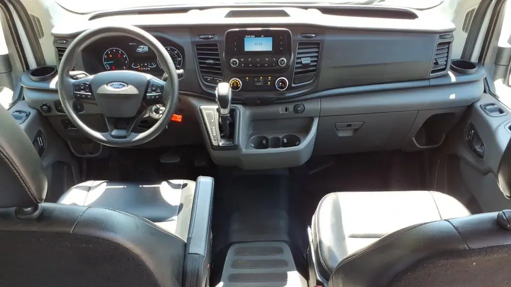 2024 Ford Transit 250