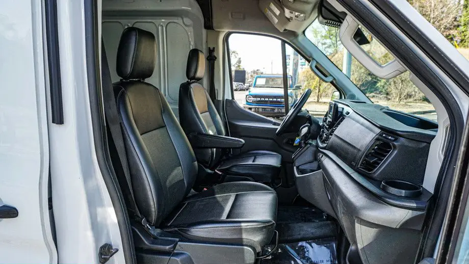 2023 Ford Transit 250