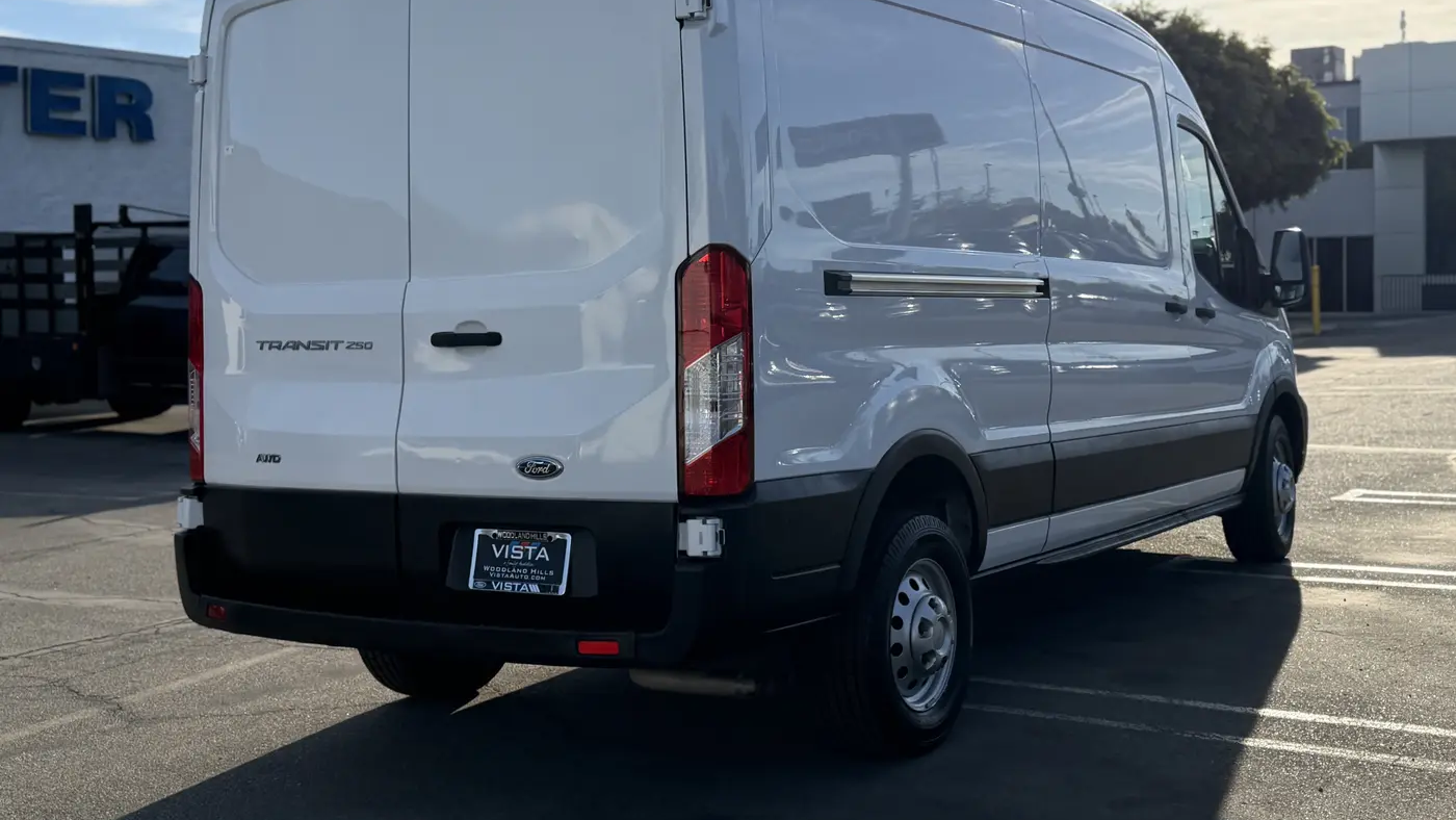 2023 Ford Transit 250