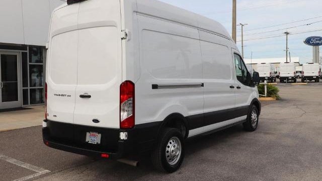 2023 Ford Transit 250
