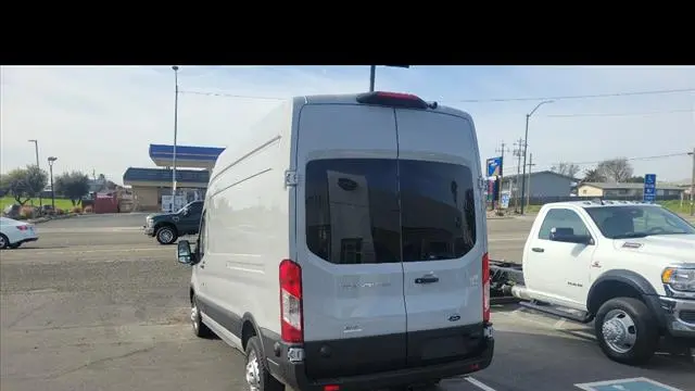 2023 Ford Transit 250