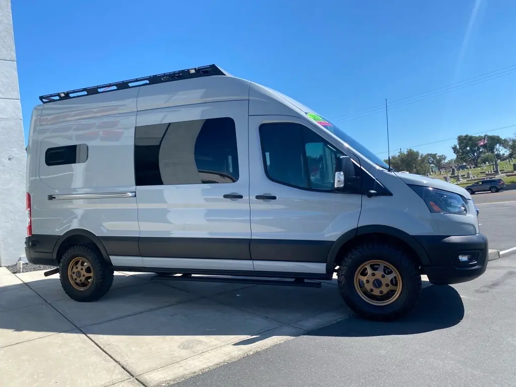 2023 Ford Transit - $125,988