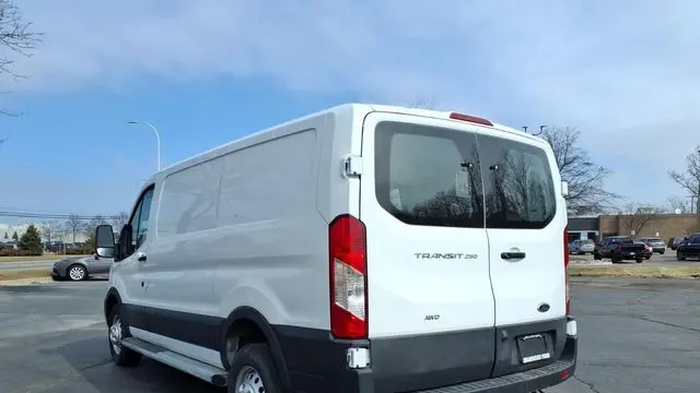 2023 Ford Transit 250