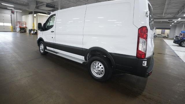 2024 Ford Transit 250