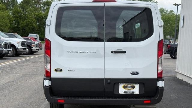 2024 Ford Transit 250