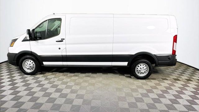 2024 Ford Transit 250