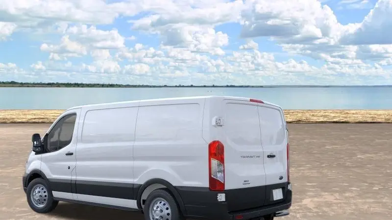 2025 Ford Transit 250