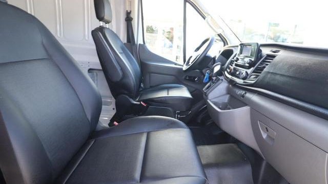 2025 Ford Transit 250