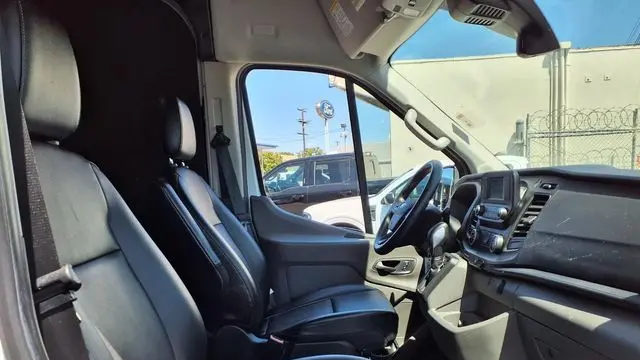 2023 Ford Transit 250