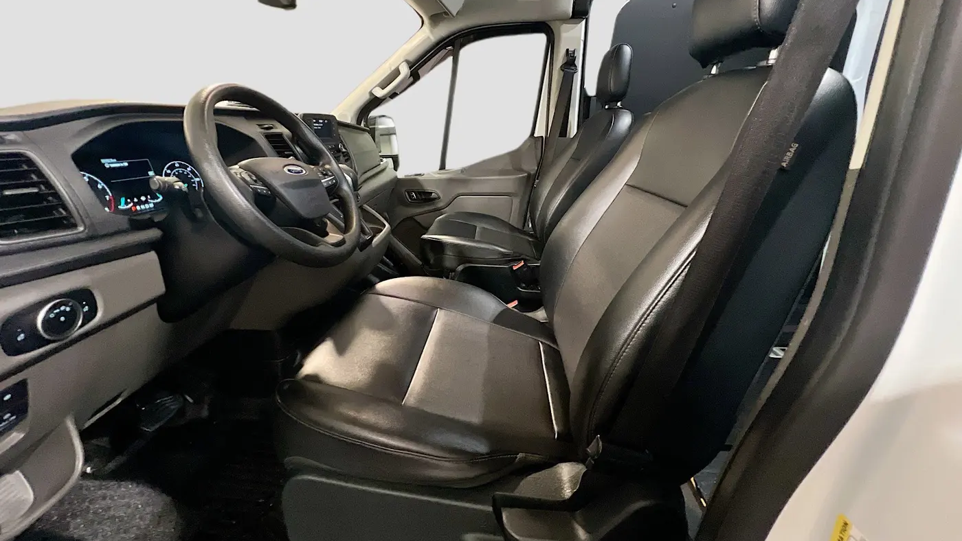 2023 Ford Transit 250