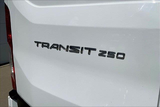 2022 Ford Transit - $37,102