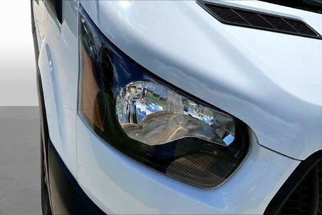 2022 Ford Transit - $37,102