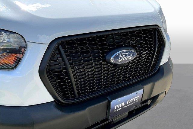 2022 Ford Transit - $37,102
