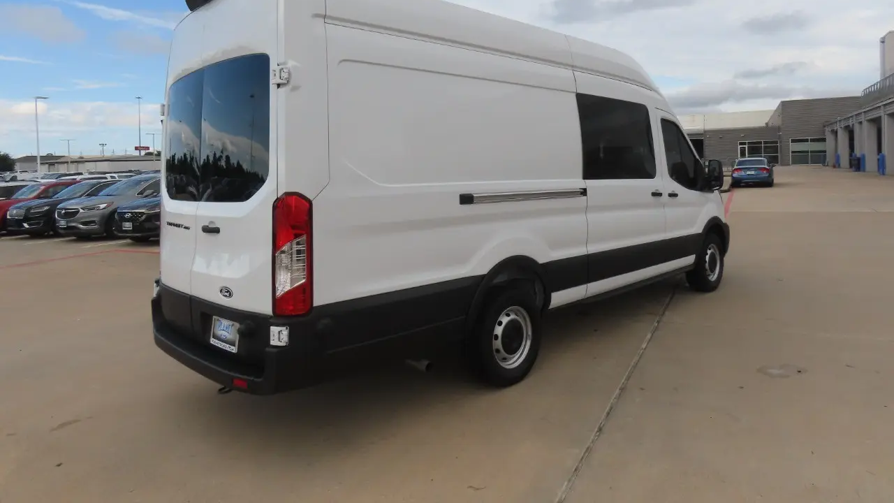 2026 Ford Transit 250