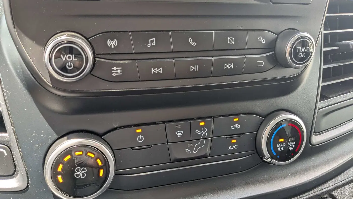 2024 Ford Transit 250