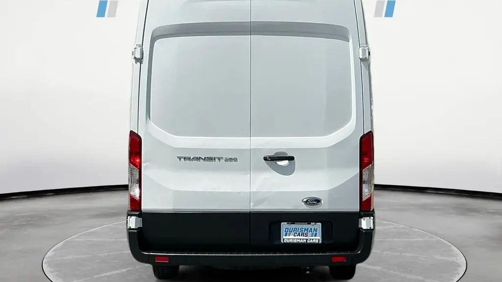 2023 Ford Transit 250