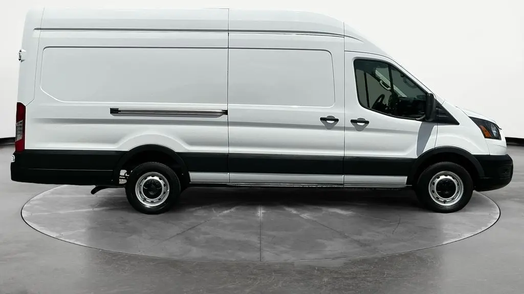 2023 Ford Transit 250
